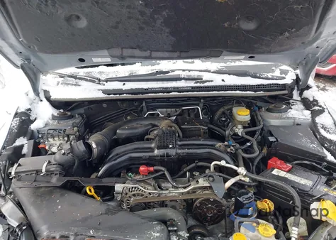 2015 Subaru Xv Crosstrek 2.0I Limited from USA, damaged, VIN JF2GPASC1F8301797